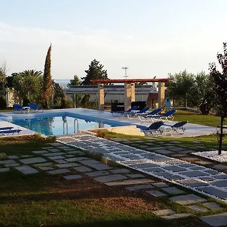 Apartmán Decauville Gerakini